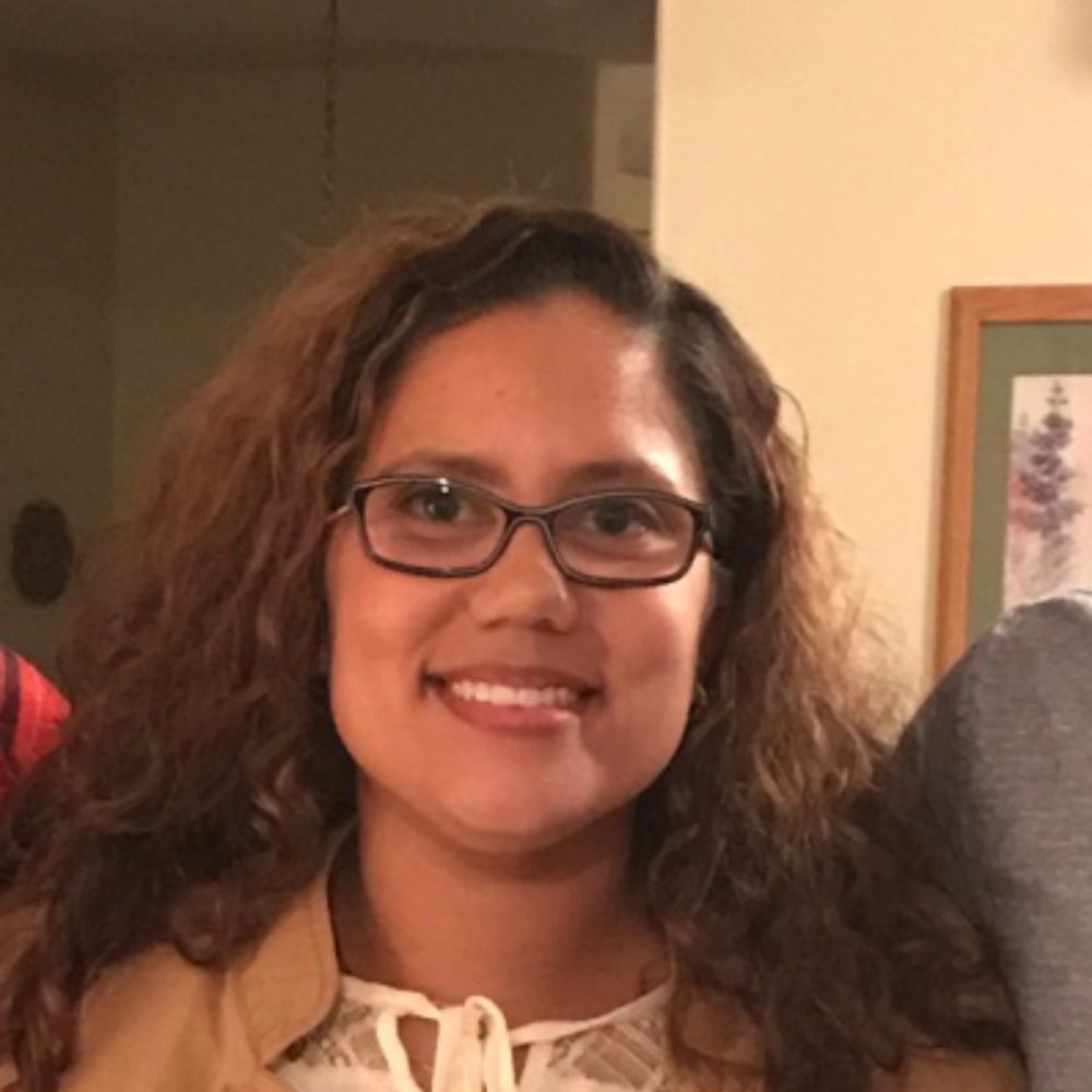 Meet your Posher, Monique